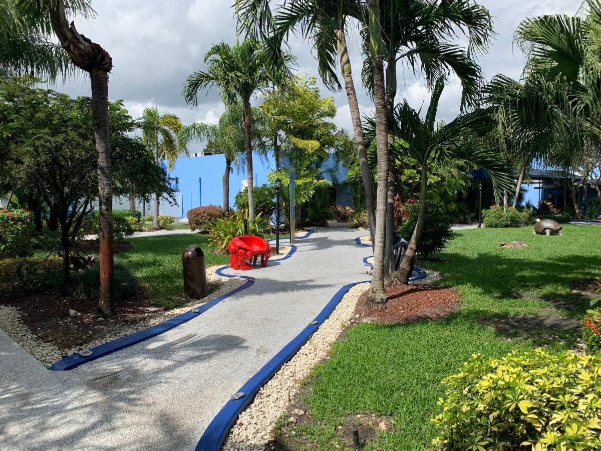 Rodeway Inn & Suites Fort Lauderdale Airport & Cruise Port Dania Beach Exterior foto
