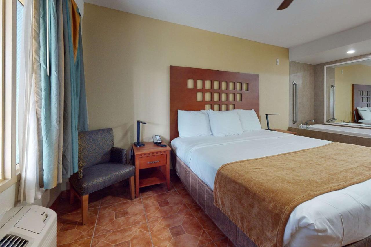 Rodeway Inn & Suites Fort Lauderdale Airport & Cruise Port Dania Beach Exterior foto