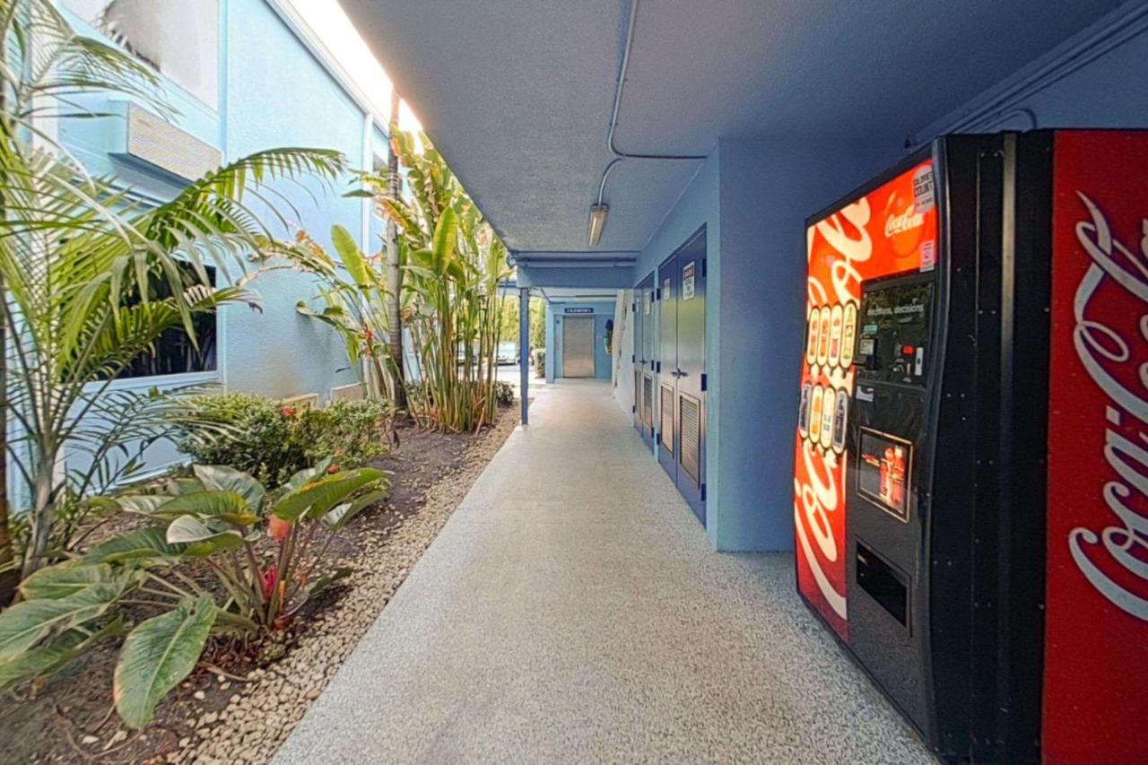 Rodeway Inn & Suites Fort Lauderdale Airport & Cruise Port Dania Beach Exterior foto