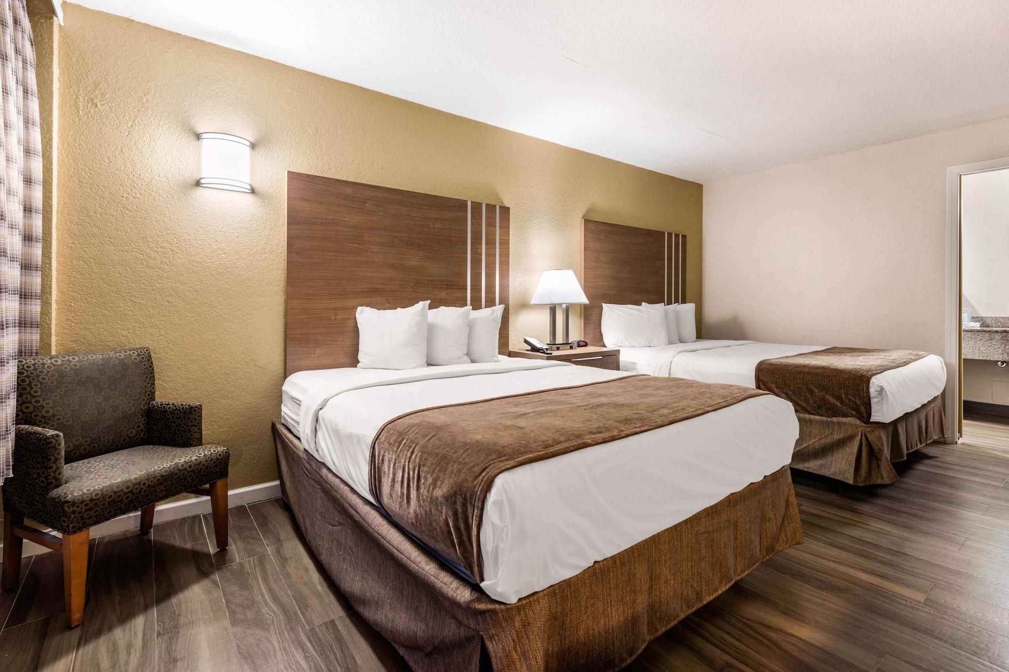Rodeway Inn & Suites Fort Lauderdale Airport & Cruise Port Dania Beach Exterior foto