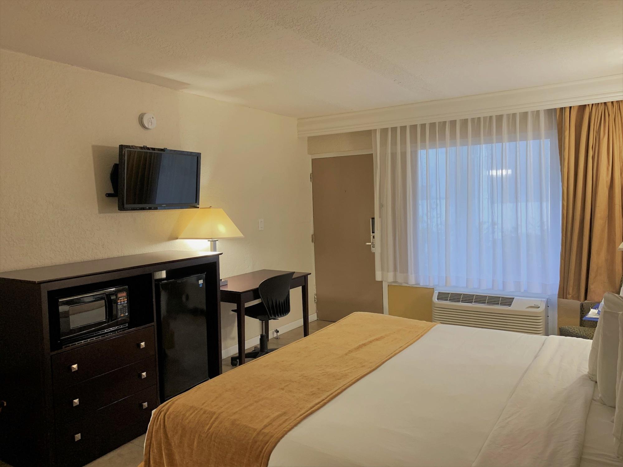Rodeway Inn & Suites Fort Lauderdale Airport & Cruise Port Dania Beach Exterior foto